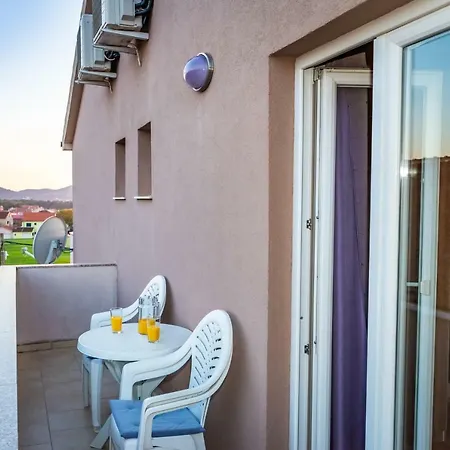 Apartmán Adrian Biograd Na Moru
